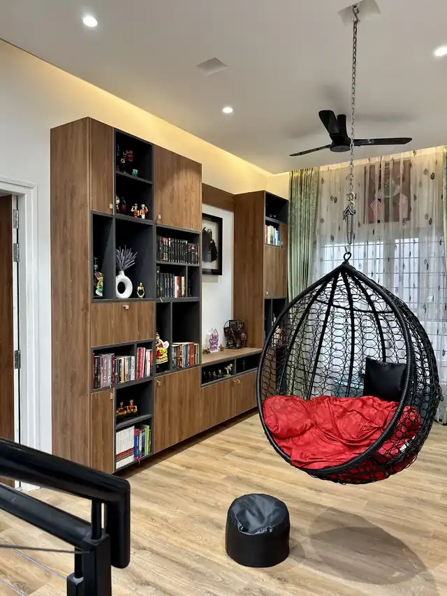 Ms. Rashmi Residence