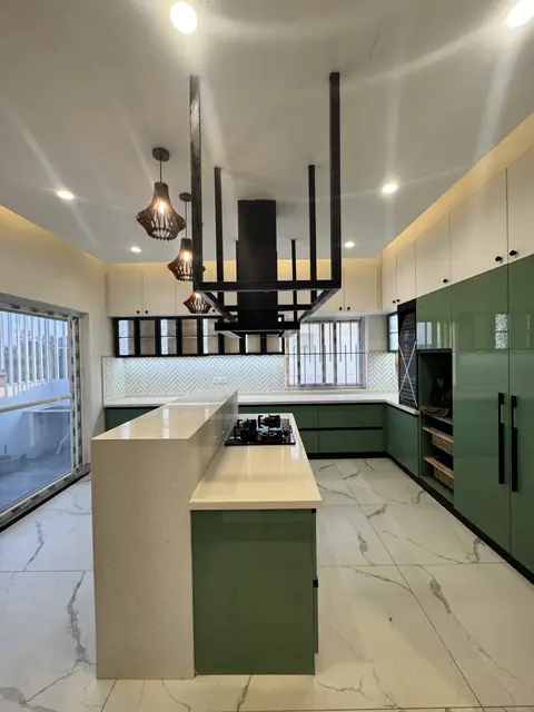 Kitchen counter and green cabinet run - Mr. Ranjith project, Bangalore