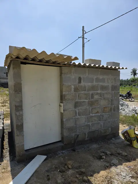 Temporary block site room with roof - Mr. Santosh project, Andrahalli