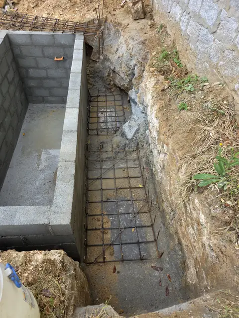 Tank walls with reinforcement mat - Mr. Santosh project, Andrahalli