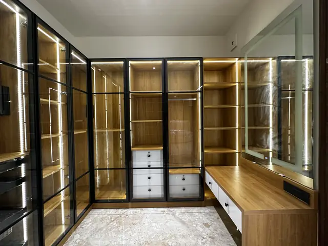 Wardrobe with seating bench and drawers - Mr. Siddanth project, Bangalore