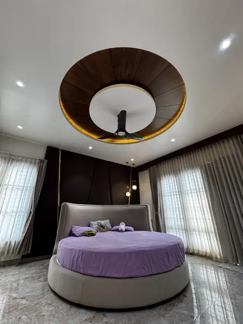 Round bed with curtains and ceiling detail - Mr. Siddanth project, Bangalore