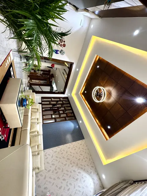 View down stairwell to entry ceiling - Mr. Siddanth project, Bangalore
