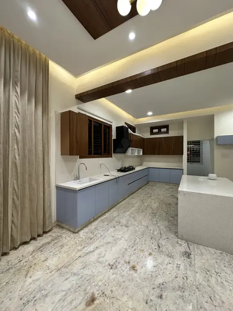 Modular kitchen with island and tall units - Mr. Willfred project, Bangalore