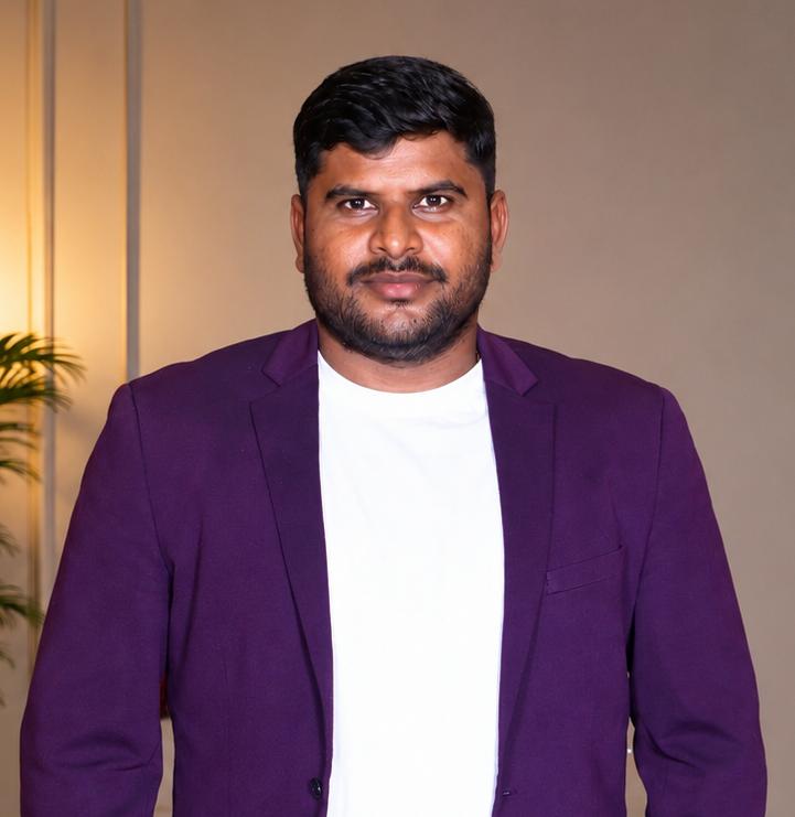 Dinesh Patil, Project Manager at Smart Space Constructions